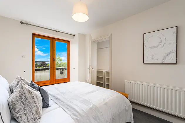 Apt. 25 Carmanhall Court, Burton Hall Road, Sandyford, D18 DX29