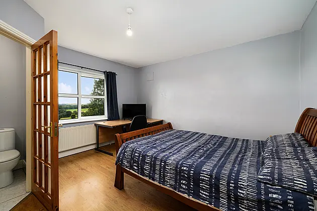 Monawilling Upper, Oulart, Y25 C990