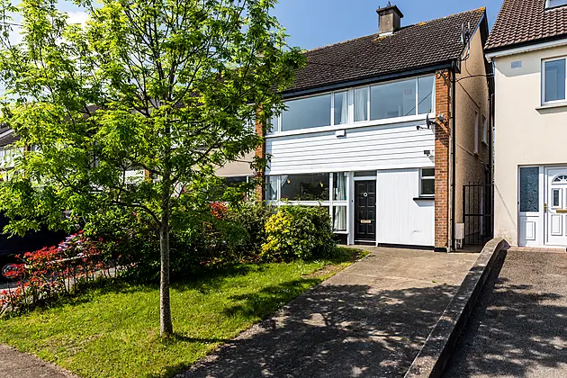 15 Wyattville Hill, Loughlinstown, Dublin