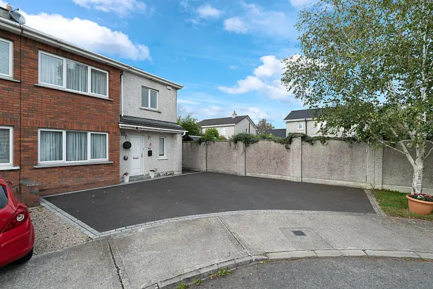 69 Curragh Finn, Kildare Town, Kildare, R51CT80