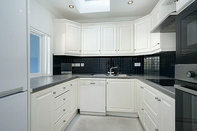 Apt 9 Nutley House, 50/52 Nutley Road, Dublin 4, D04 KH32