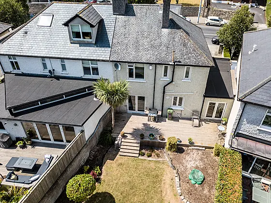 16 Newtownpark Avenue, Blackrock, Co. Dublin