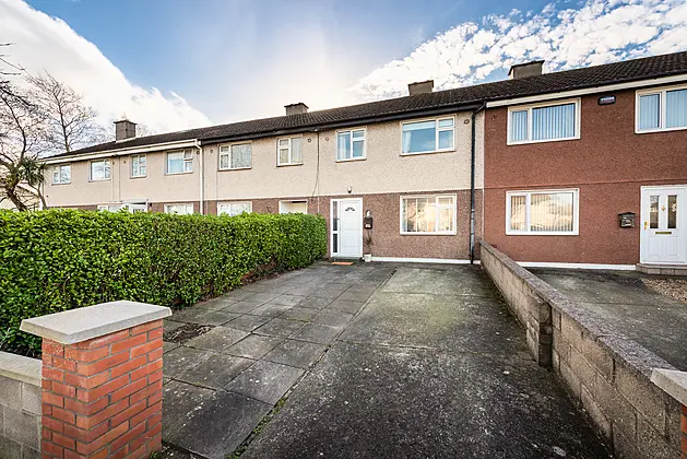 6 Moreen Lawn, Sandyford, Dublin 18