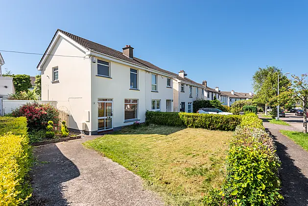 6 Llewellyn Close, Rathfarnham, Dublin 16