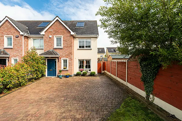 10 Peyton Court, Stoney Lane, Rathcoole, Co. Dublin