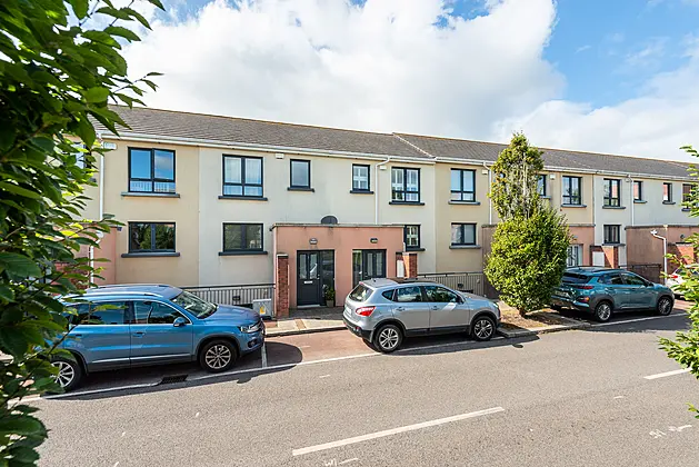 4 Myrtle Square, Baldoyle, Dublin 13