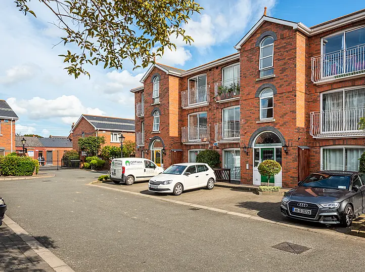 112 Derrynane Square, Phibsborough, Dublin 7