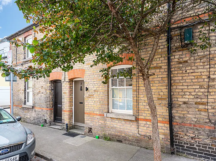 2 Warrenmount Place, Dublin 8, D08 X2K2