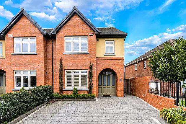 1 Brookwood, Castleknock, D15 X863