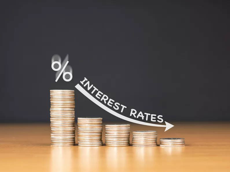 Average interest rate on new mortgages fell slightly in February