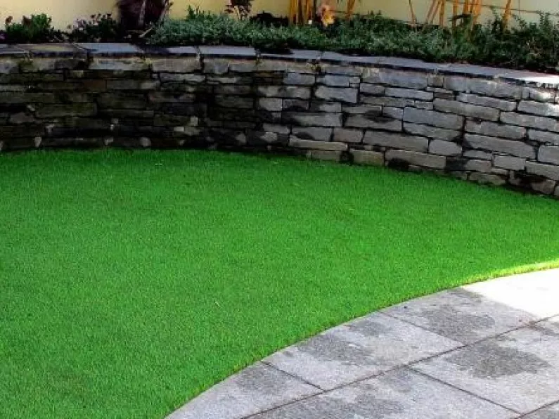 Synthetic Lawns – allow the family to enjoy the perfect lawn everyday