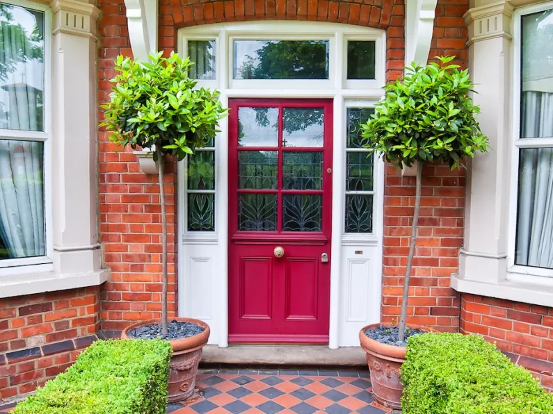 Improving the kerbside appeal of your home when selling