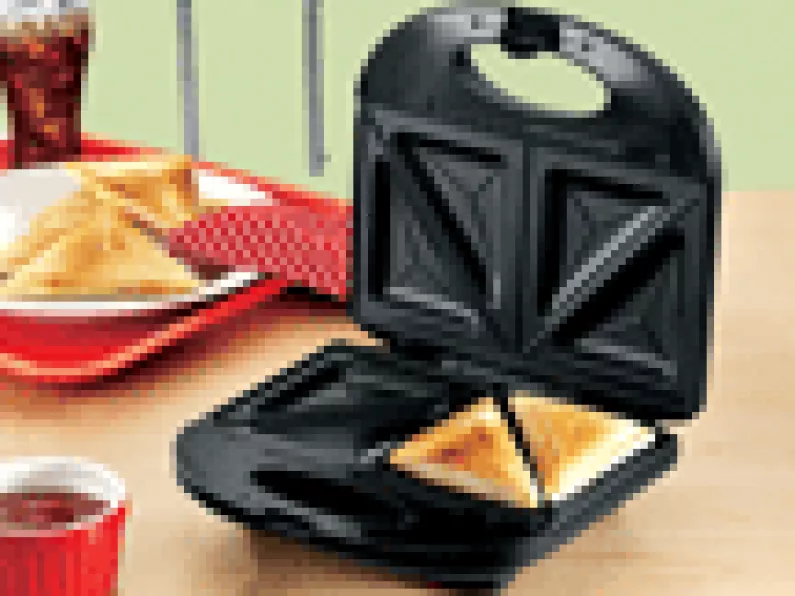 Bifinett sandwich maker only €8.49!