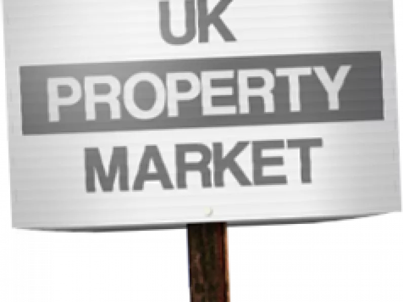 UK house prices fall by 0.2% in January