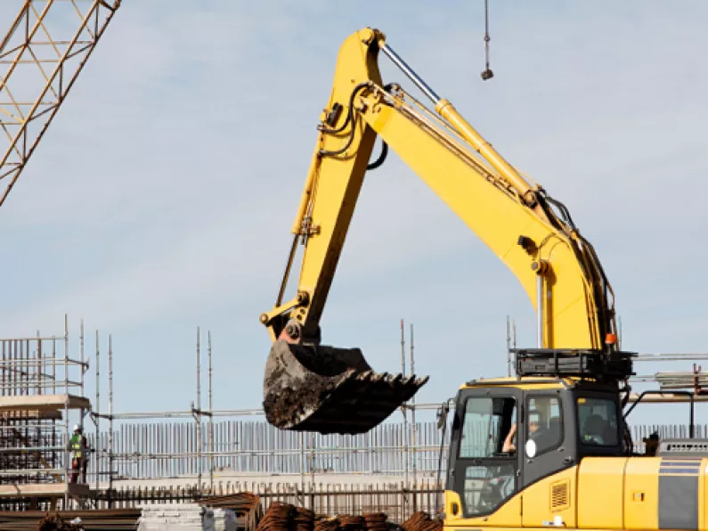 Output continues to fall in construction sector