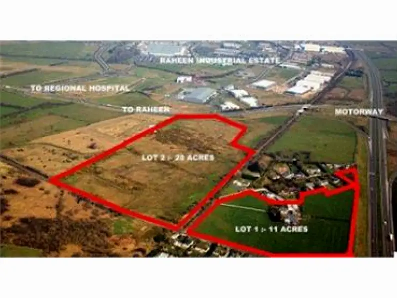 11ac of land sells after auction