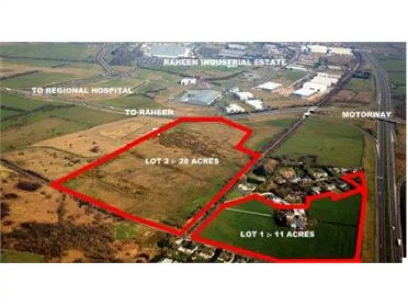 11ac of land sells after auction