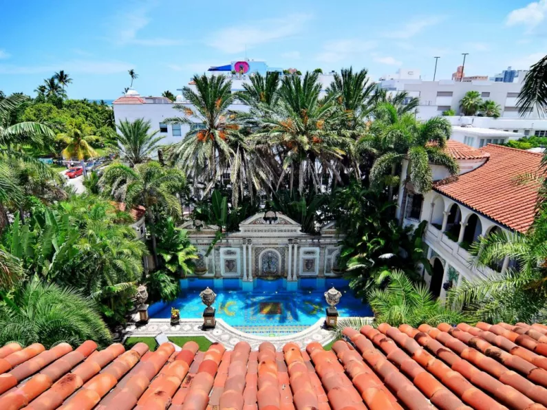 Versace mansion sells at last