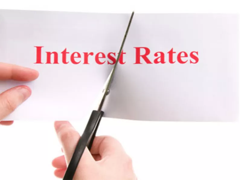 Banks cut their mortgage interest rates
