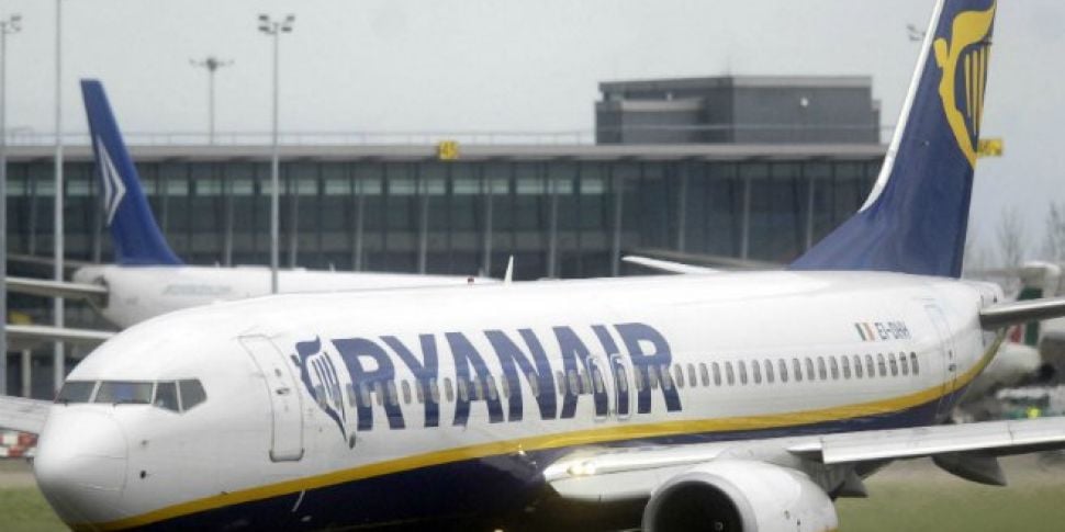 Ryanair fined €370,000 for con...