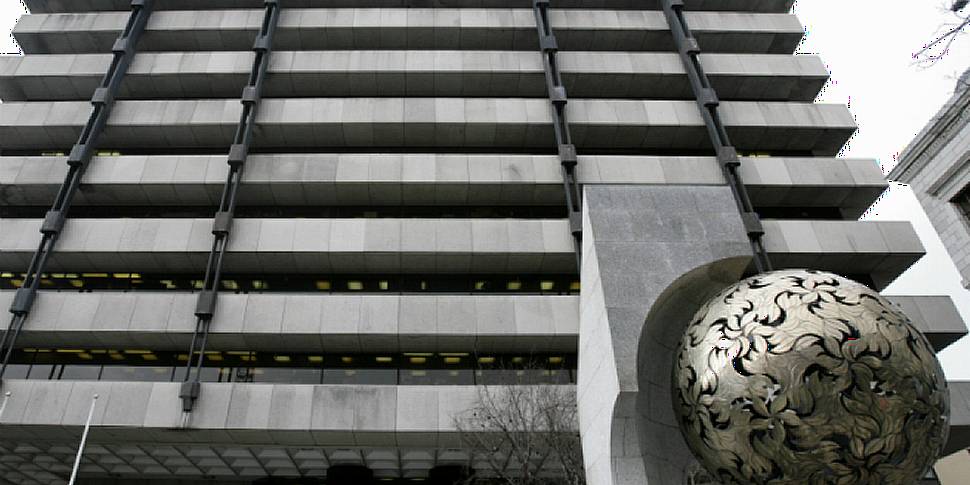 Central Bank cuts growth forec...