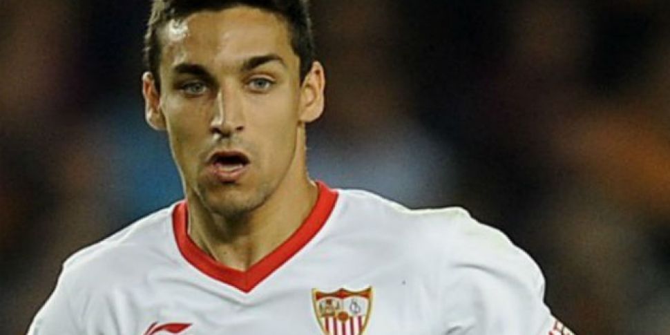 Jesus Navas on verge of Man Ci...