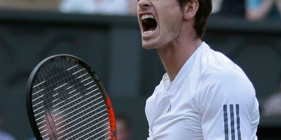 Murray takes opening set in Wi...