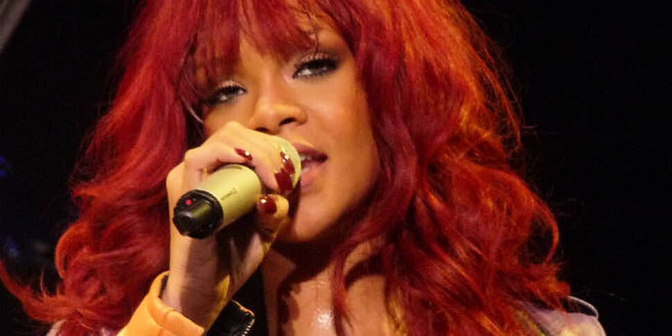 Rihanna wins Topshop legal bat...