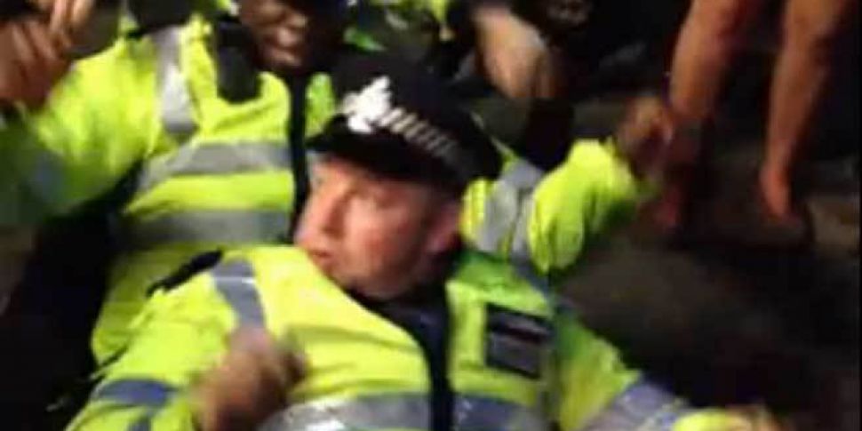 VIDEO: Dancing policemen top N...