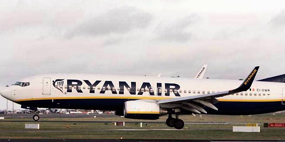 Ryanair to refund Dublin surge...