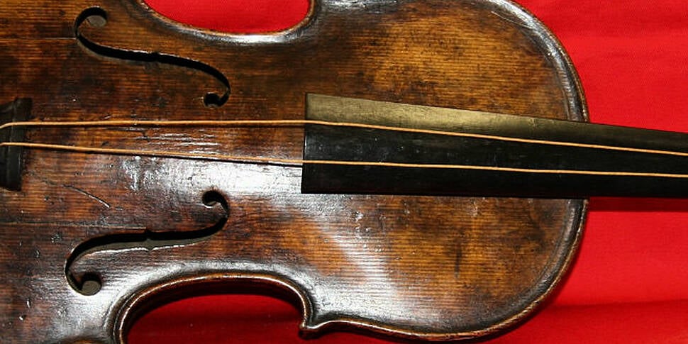 Titanic violin to fetch over £...