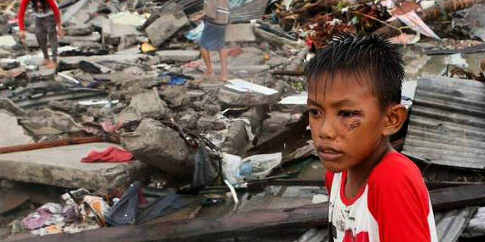 Typhoon Haiyan: 4,000 dead in...