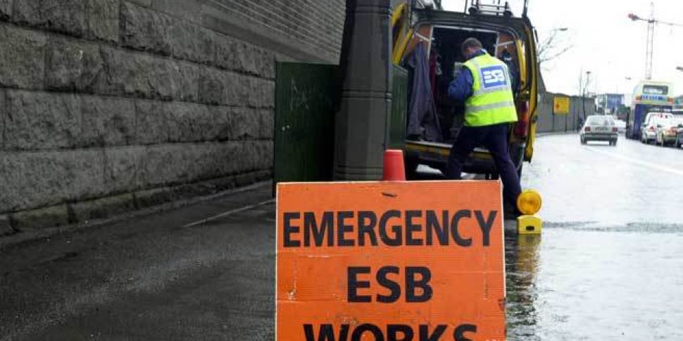 Tanaiste appeals to ESB to res...