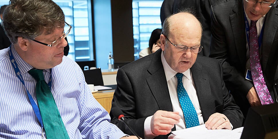 Noonan says bailout exit witho...