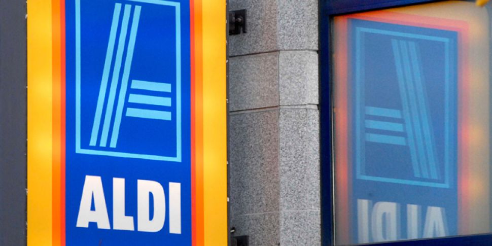 Aldi takes Dunnes Stores to co...
