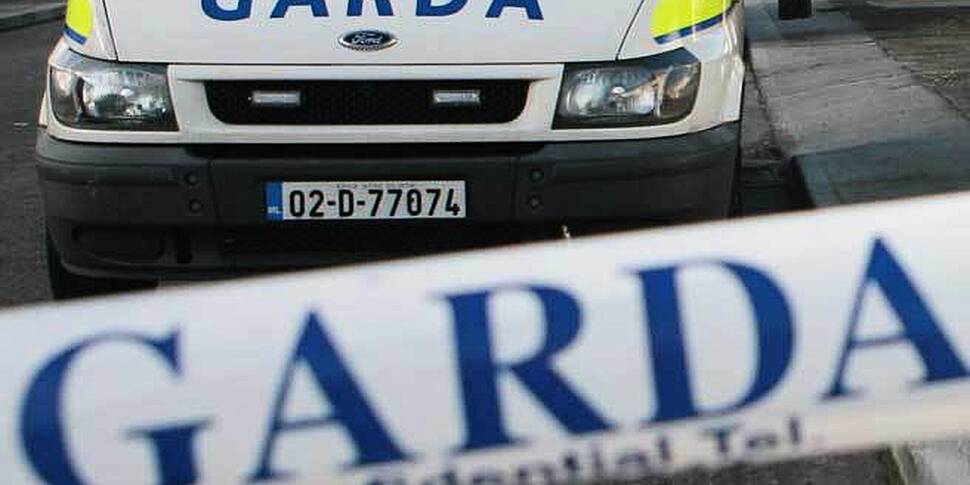 Man dies in Clare crash