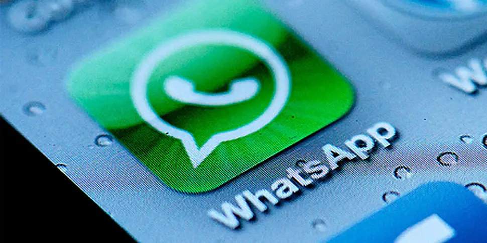 WhatsApp network down after Fa...