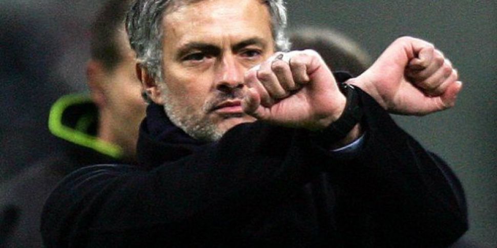 Mourinho lashes out at referee...