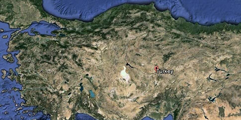 Turkey: 9 dead after train and...