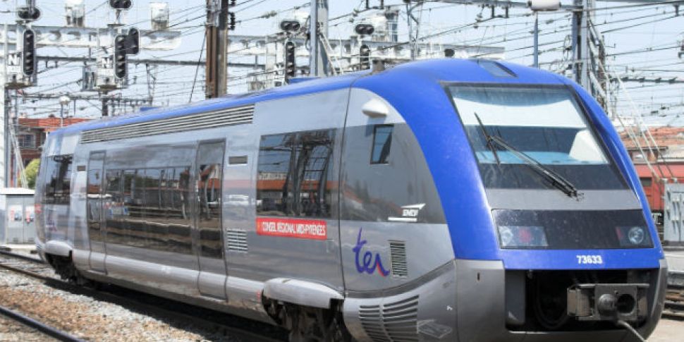 New French trains &#39;too...