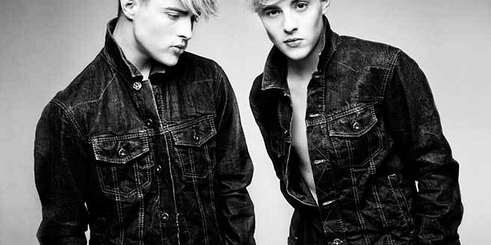 Jedward rescued from sandbank...