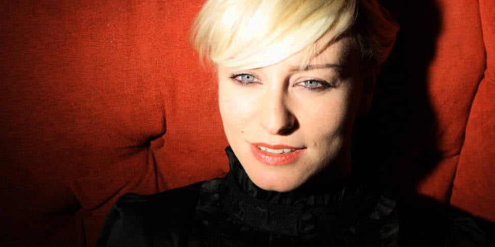 Cathy Davey hosts Tom Dunne&am...