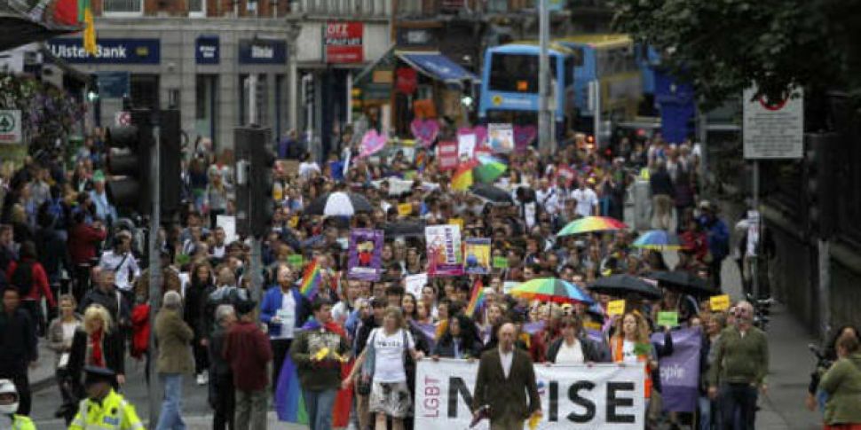 Thousands march in Dublin in s...