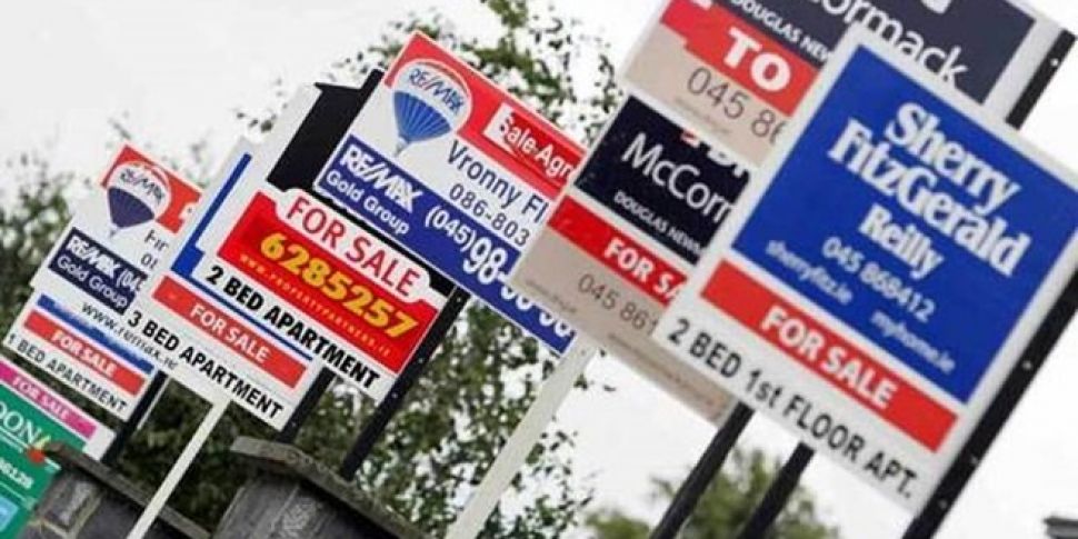 Irish house prices rise at 30...