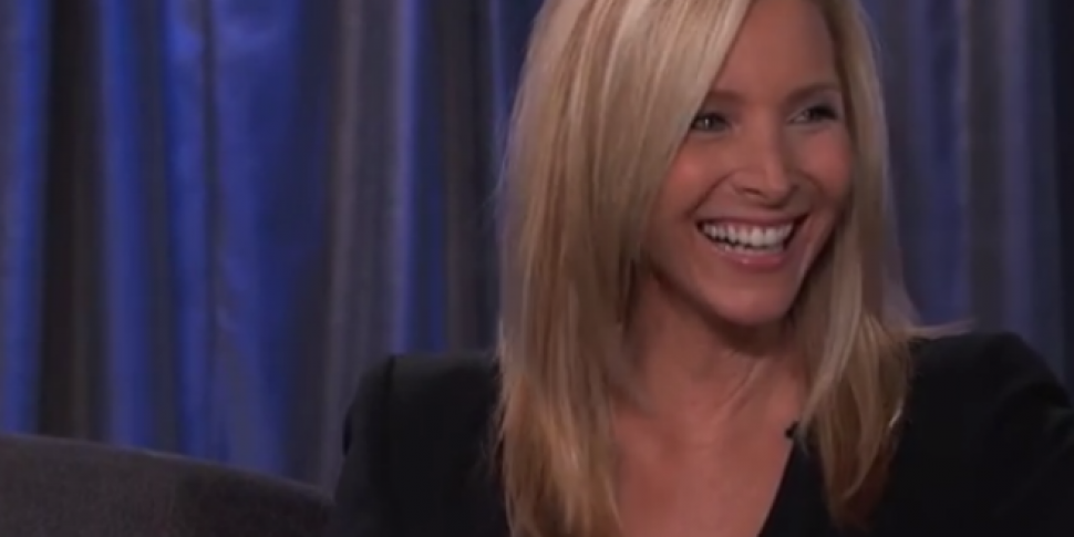 Lisa Kudrow reveals her son co...