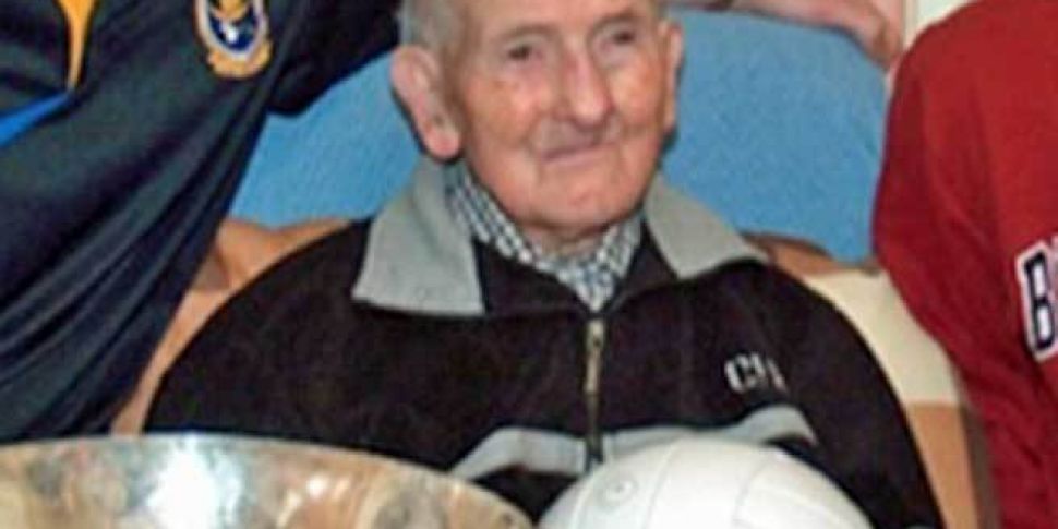 Ireland&#39;s oldest man d...