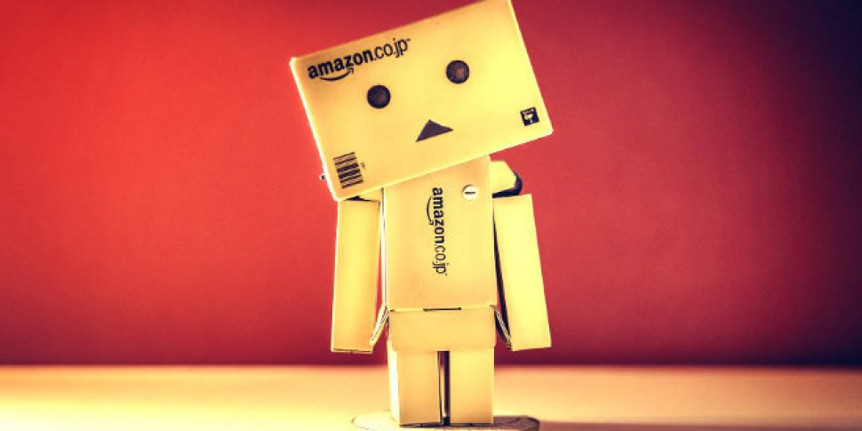 Amazon brings in robots to dea...
