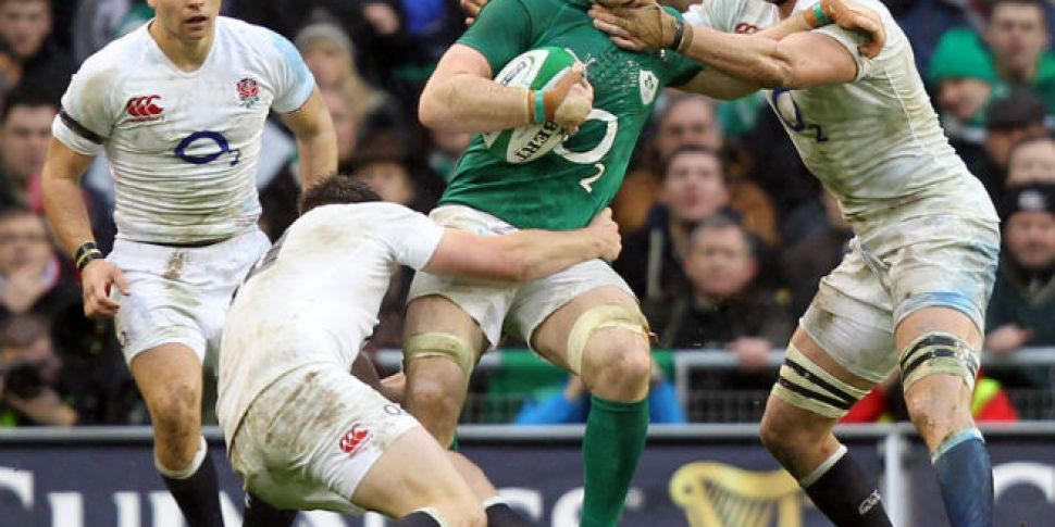 Ireland to play England in fin...