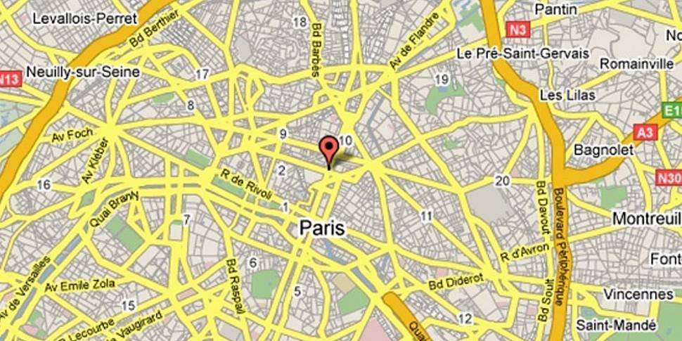 Police officer shot in Paris t...