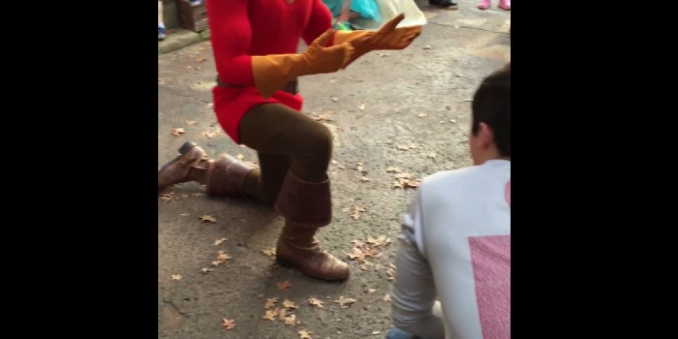 VIDEO: Man challenges Gaston f...